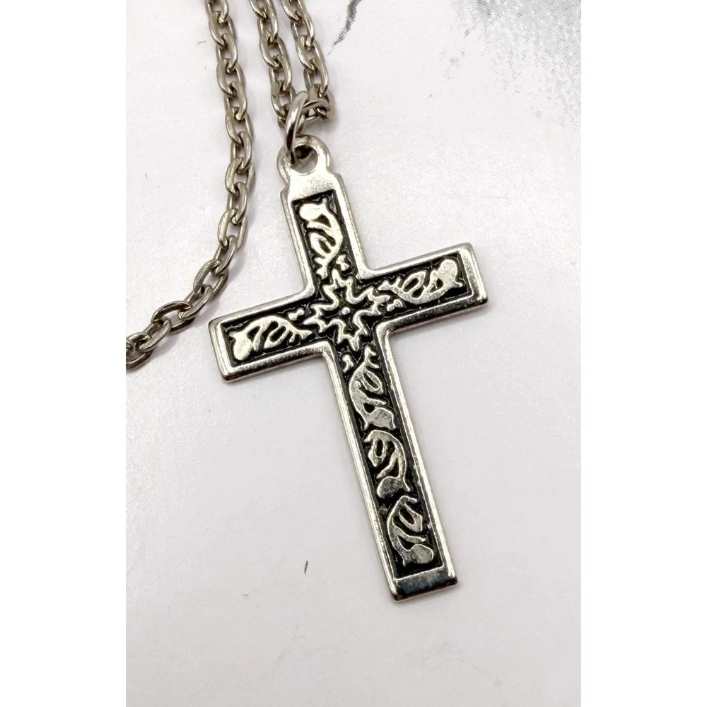 Silver Tone Engraved Christian Cross Pendant Necklace 20